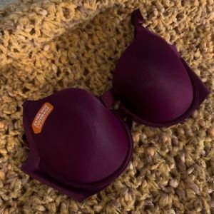 Warners Underwire Bra in eggplant; new; 34D